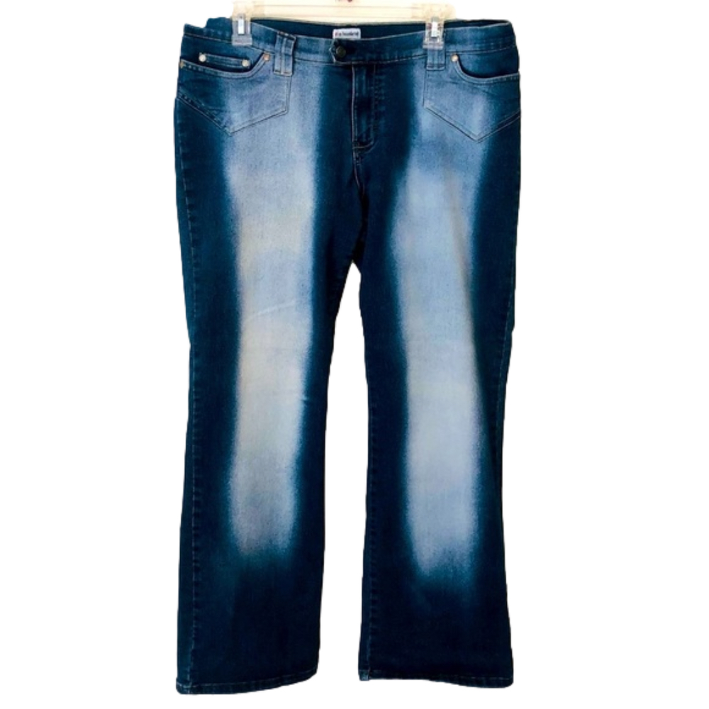 NO BOUNDARIES Dark & Light Wash Straight Legged Jeans